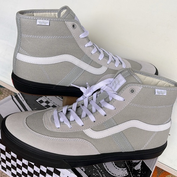 Vans WMNS Crockett High Light Gray/Black
VN0A5JIGBH8 Sneakers - Picture 7 of 16